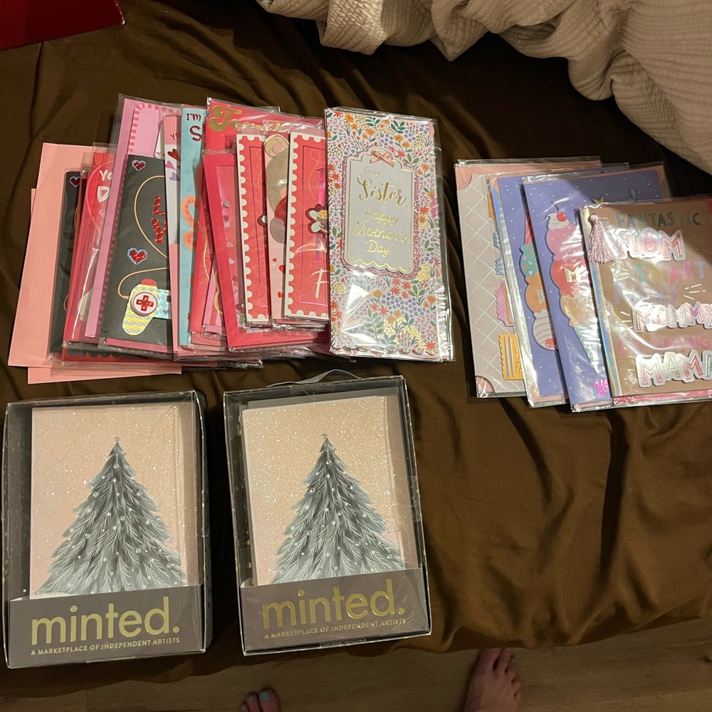 BUNDLE NEW CARDS CHRISTMAS VALENTINES DAY MOTHERS DAY